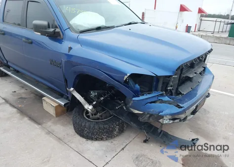 2016 Ram 1500 Outdoorsman z USA, uszkodzony, nr VIN 1C6RR7LG4GS223095